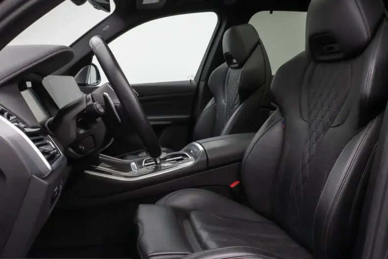 BMW X5 M50 (Seria X) din 2022 cu 67.095 km - oferta BMW210391 - foto 35