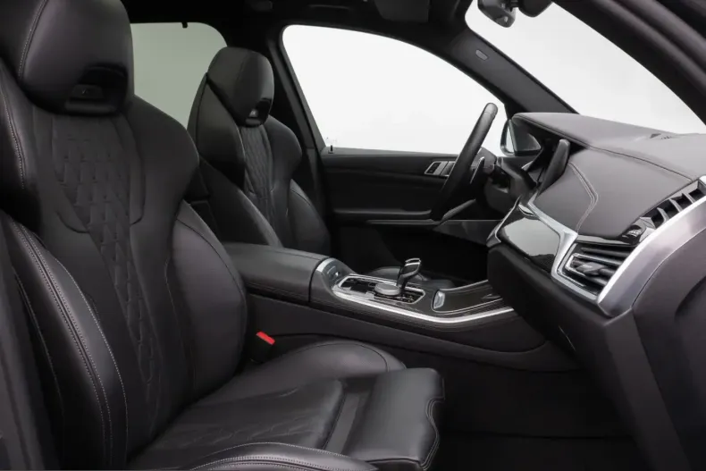 BMW X5 M50 (Seria X) din 2022 cu 67.095 km - oferta BMW210391 - foto 36