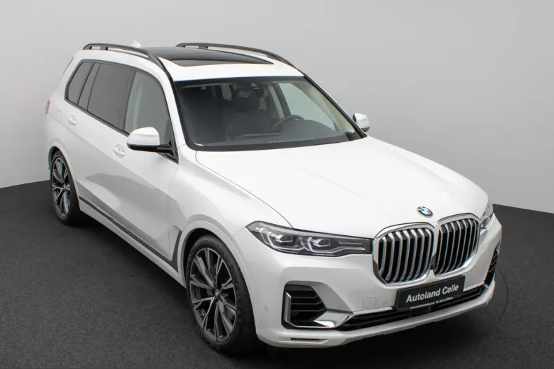 BMW X7 (Seria X) din 2022 cu 59.124 km - oferta BMW210394 - foto 3