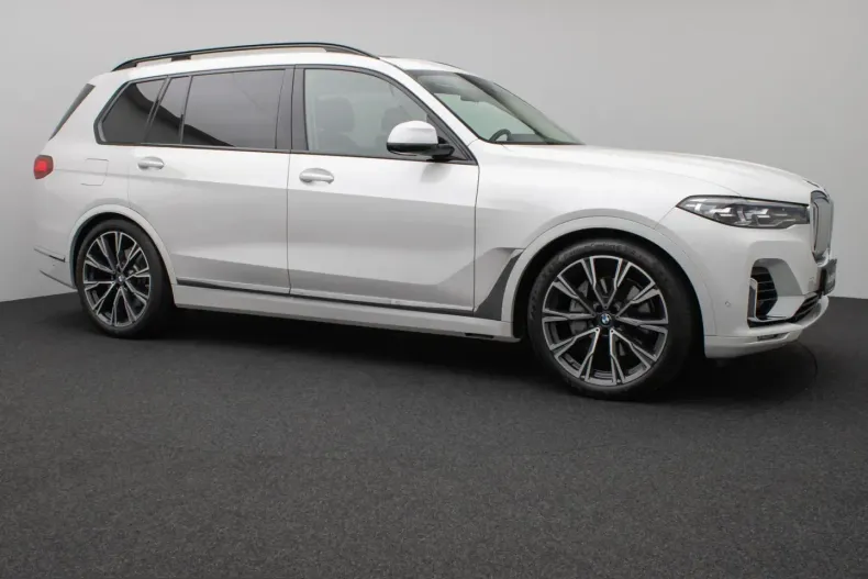 BMW X7 (Seria X) din 2022 cu 59.124 km - oferta BMW210394 - foto 4