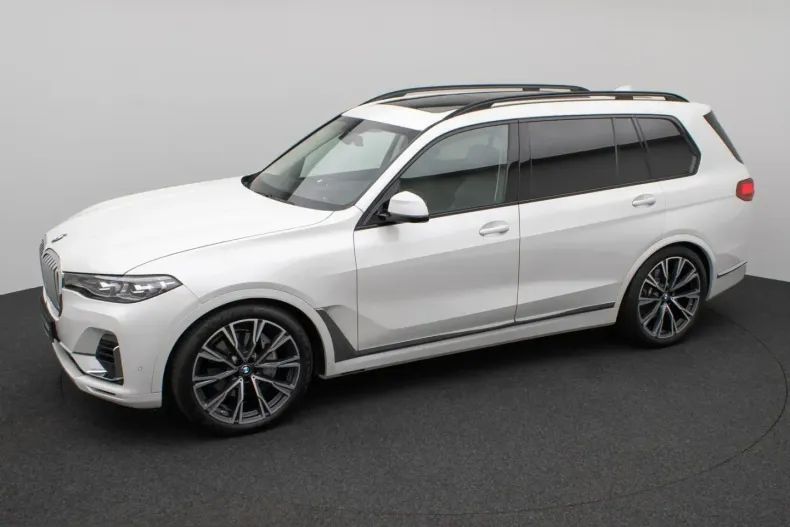 BMW X7 (Seria X) din 2022 cu 59.124 km - oferta BMW210394 - foto 12