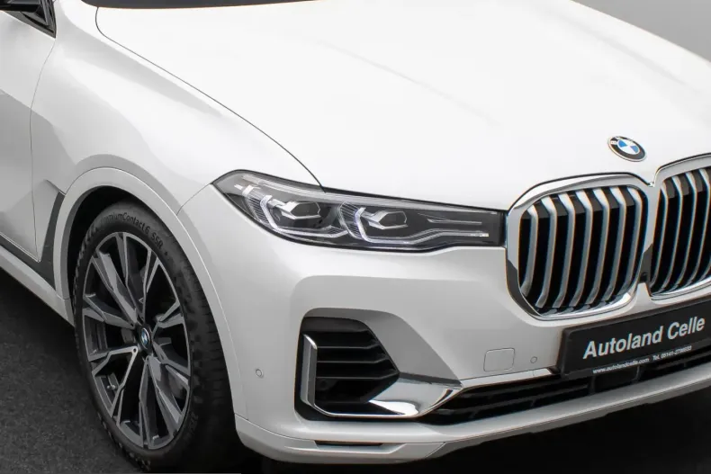 BMW X7 (Seria X) din 2022 cu 59.124 km - oferta BMW210394 - foto 16