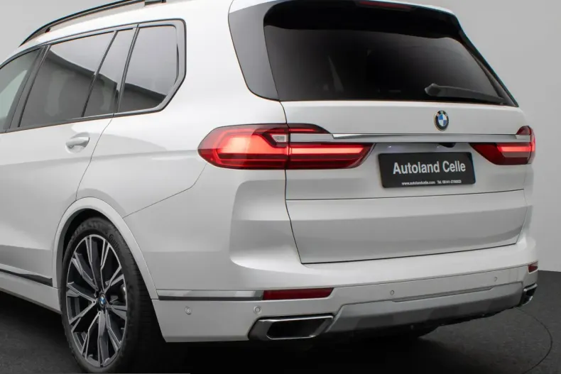 BMW X7 (Seria X) din 2022 cu 59.124 km - oferta BMW210394 - foto 18