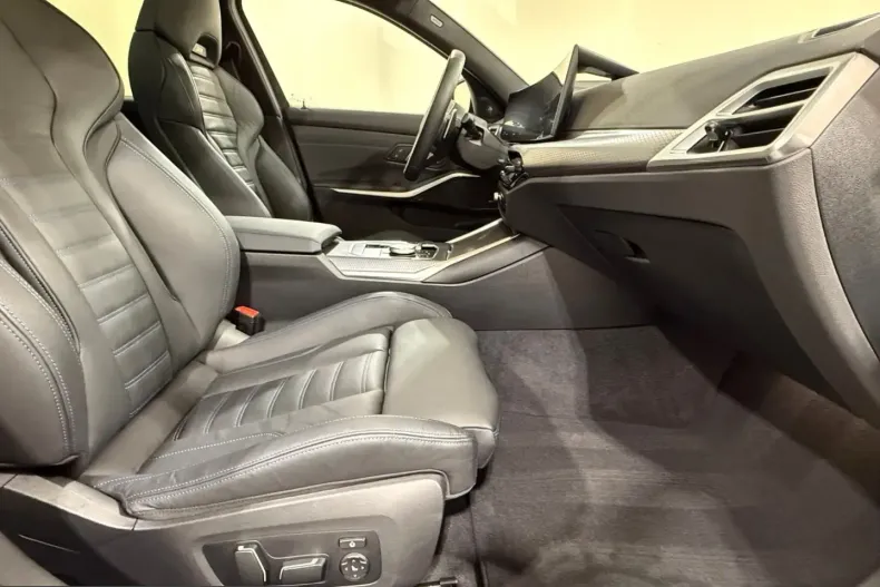 BMW 340 din 2025 cu 9.900 km - oferta BMW210395 - foto 11