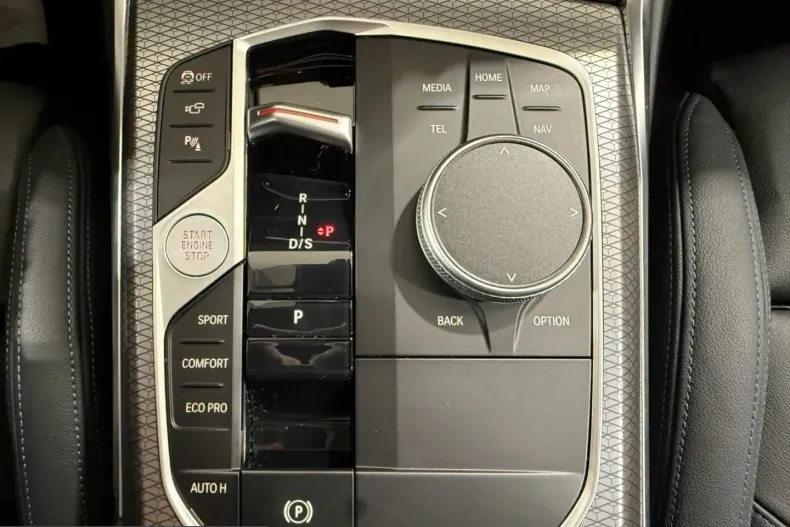 BMW 340 din 2025 cu 9.900 km - oferta BMW210395 - foto 17
