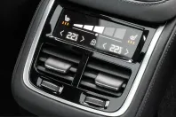 Volvo XC90 din 2025 cu 23.700 km - oferta VOL210396 - foto 14
