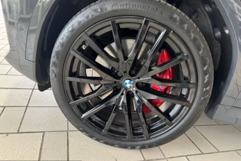 BMW X6 M50 (Seria X) din 2023 cu 67.900 km - oferta BMW210397 - foto 4