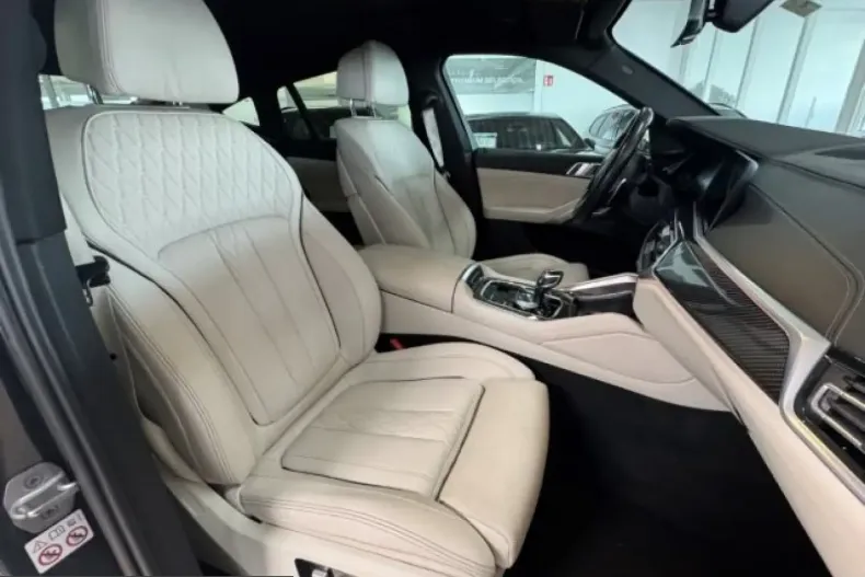 BMW X6 M50 (Seria X) din 2023 cu 67.900 km - oferta BMW210397 - foto 5