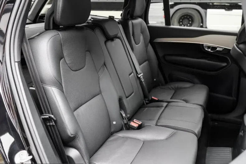 Volvo XC90 din 2024 cu 20.000 km - oferta VOL210399 - foto 4