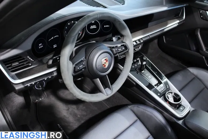 Porsche 992 din 2024 cu 4.591 km - oferta POR210403 - foto 12