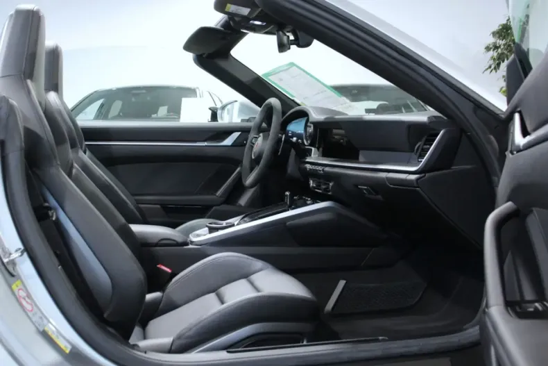 Porsche 992 din 2024 cu 4.591 km - oferta POR210403 - foto 14