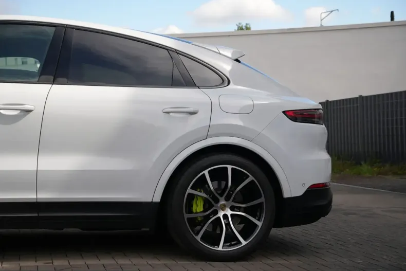 Porsche Cayenne din 2023 cu 61.210 km - oferta POR210410 - foto 15