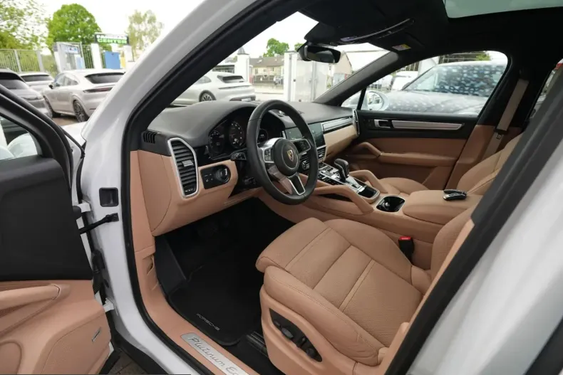 Porsche Cayenne din 2023 cu 61.210 km - oferta POR210410 - foto 21