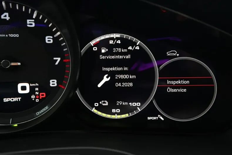 Porsche Cayenne din 2023 cu 61.210 km - oferta POR210410 - foto 38