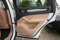 Porsche Cayenne din 2023 cu 61.210 km - oferta POR210410 - foto 44
