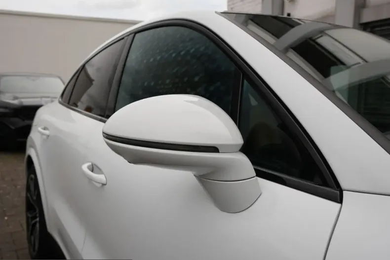 Porsche Cayenne din 2023 cu 61.210 km - oferta POR210410 - foto 46
