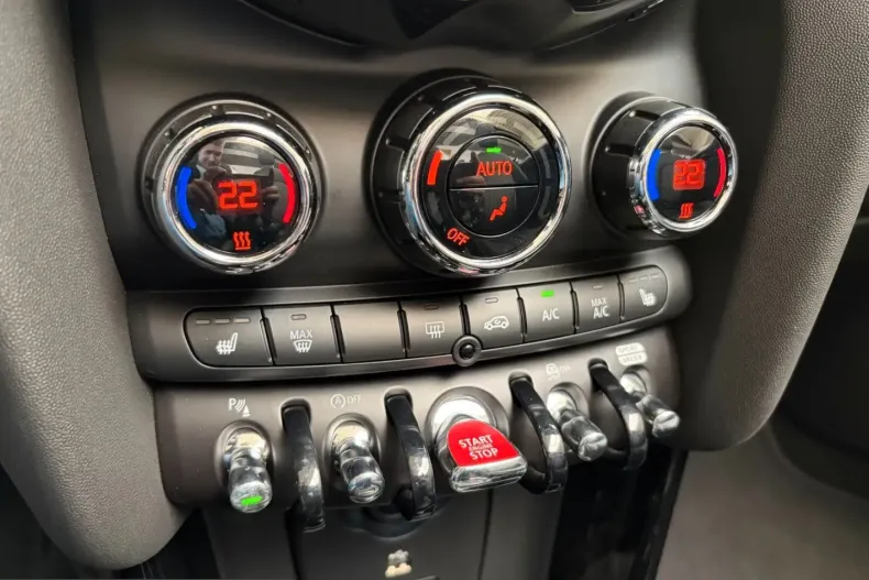 MINI John Cooper Works Cabrio din 2023 cu 12.700 km - oferta MIN210415 - foto 21