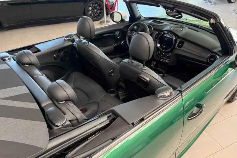 MINI John Cooper Works Cabrio din 2023 cu 12.700 km - oferta MIN210415 - foto 26