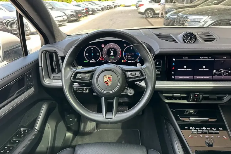 Porsche Cayenne din 2023 cu 70.518 km - oferta POR210416 - foto 18