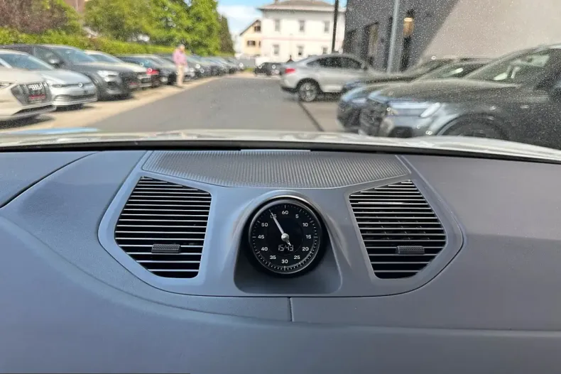 Porsche Cayenne din 2023 cu 70.518 km - oferta POR210416 - foto 23
