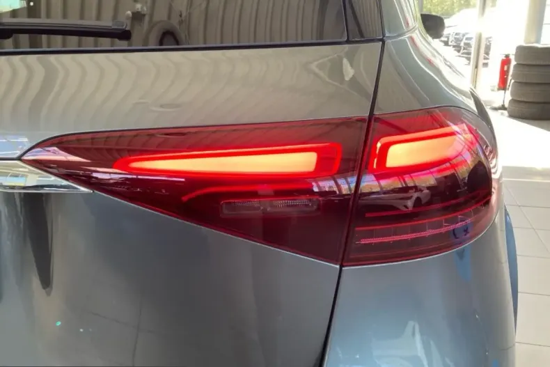 Mercedes-Benz GLE 450 (Clasa GLE) din 2023 cu 49.400 km - oferta MER210422 - foto 10