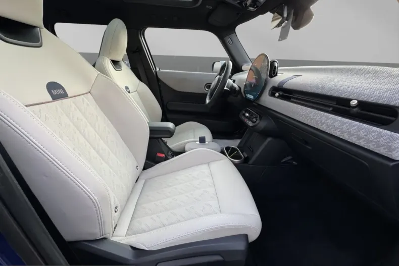 MINI Cooper S din 2025 cu 9.800 km - oferta MIN210427 - foto 15