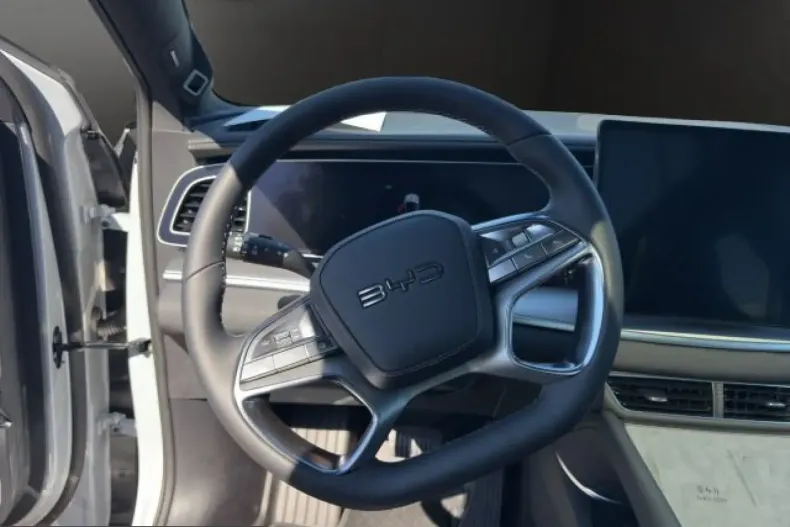 BYD Sealion 7 din 2025 cu 24.990 km - oferta BYD210430 - foto 10