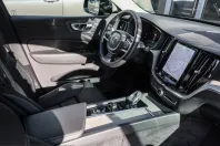 Volvo XC60 din 2025 cu 13.800 km - oferta VOL210435 - foto 3