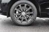 Volvo XC60 din 2024 cu 24.103 km - oferta VOL210436 - foto 3
