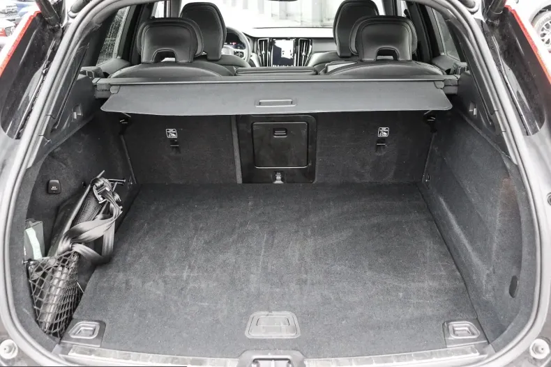 Volvo XC60 din 2024 cu 24.103 km - oferta VOL210436 - foto 15