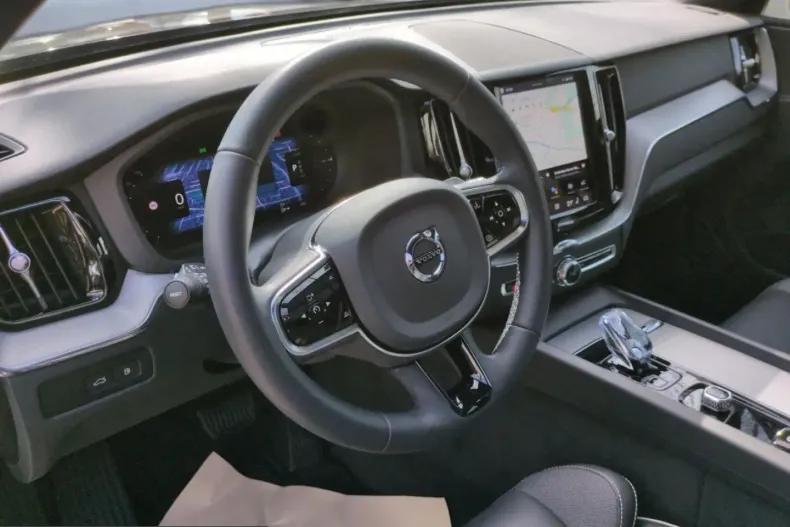 Volvo XC60 din 2024 cu 22.300 km - oferta VOL210437 - foto 13