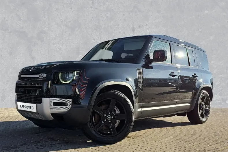 Land Rover Defender din 2022 cu 29.600 km - oferta LAN210441 - foto 1