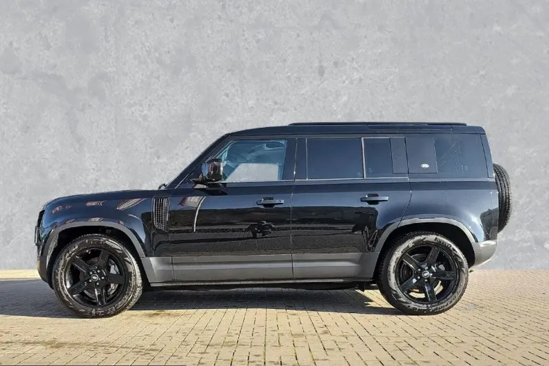 Land Rover Defender din 2022 cu 29.600 km - oferta LAN210441 - foto 6