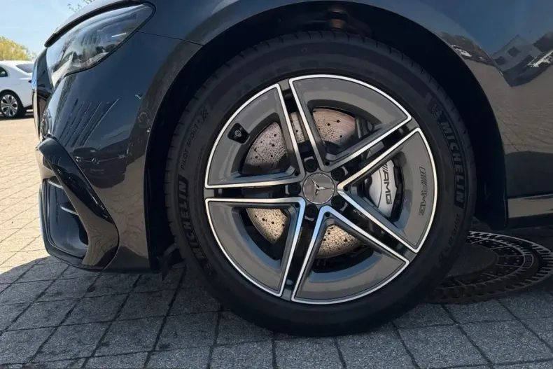Mercedes-Benz E 53 AMG (Clasa E) din 2024 cu 15.584 km - oferta MER210446 - foto 9