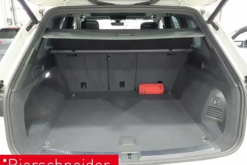 Volkswagen Touareg din 2023 cu 7.149 km - oferta VOL210447 - foto 5