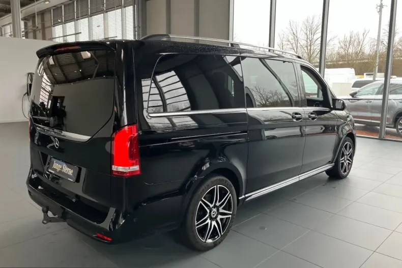 Mercedes-Benz V 300 (Clasa V) din 2023 cu 61.664 km - oferta MER210448 - foto 3