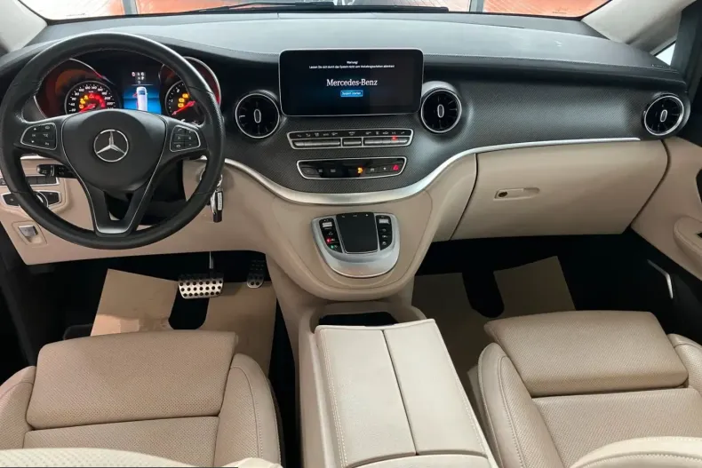 Mercedes-Benz V 300 (Clasa V) din 2023 cu 61.664 km - oferta MER210448 - foto 10