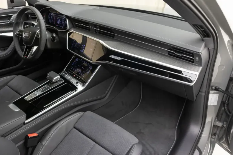 Audi A6 din 2025 cu 10.000 km - oferta AUD210450 - foto 12