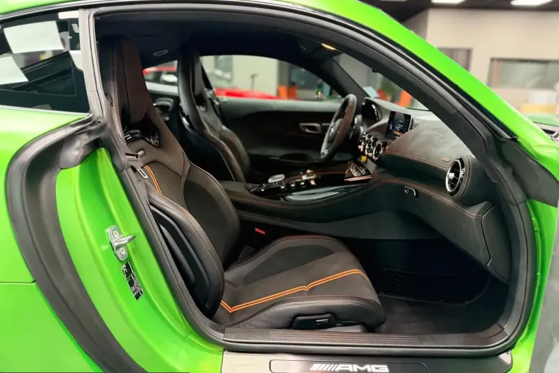 Mercedes-Benz AMG GT (Clasa GT) din 2022 cu 14.000 km - oferta MER210451 - foto 21