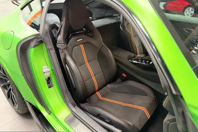 Mercedes-Benz AMG GT (Clasa GT) din 2022 cu 14.000 km - oferta MER210451 - foto 25
