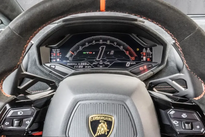 Lamborghini Huracán din 2024 cu 2.835 km - oferta LAM210453 - foto 23