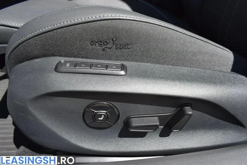 Skoda Superb din 2026 cu 0 km - oferta SKO210467 - foto 24