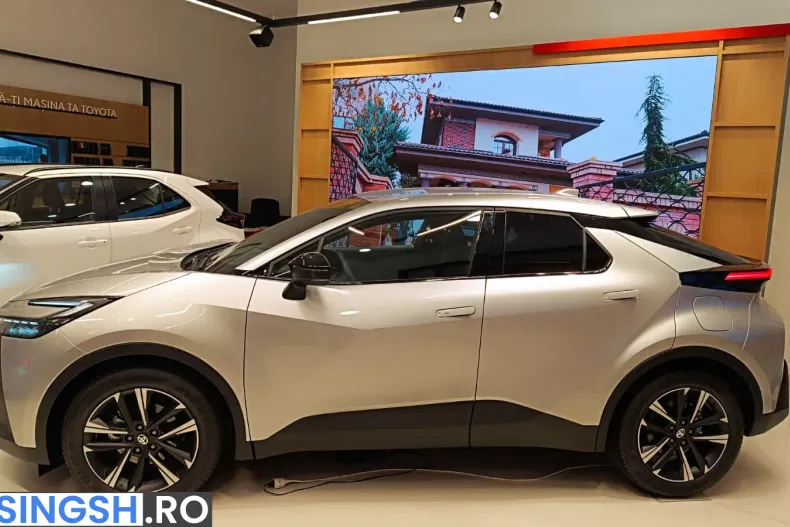 Toyota C-HR din 2026 cu 2 km - oferta TOY210473 - foto 7