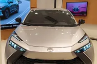 Toyota C-HR din 2026 cu 2 km - oferta TOY210473 - foto 9
