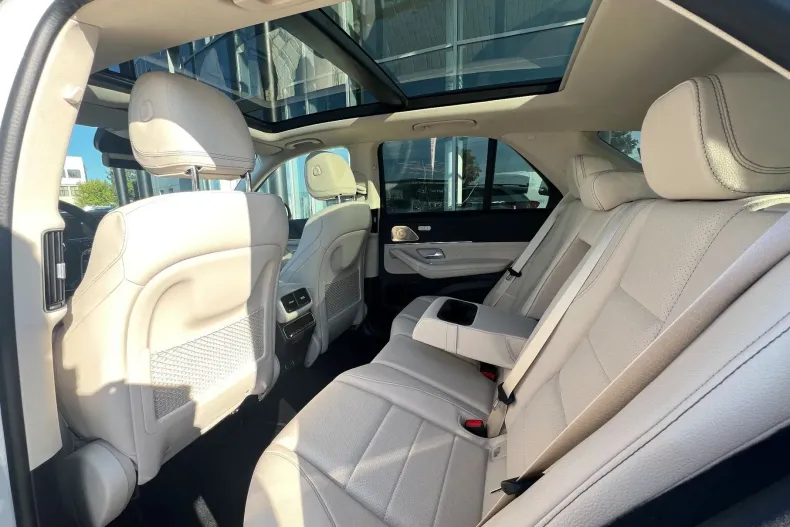 Mercedes-Benz GLE din 2025 cu 7 km - oferta MER210475 - foto 14