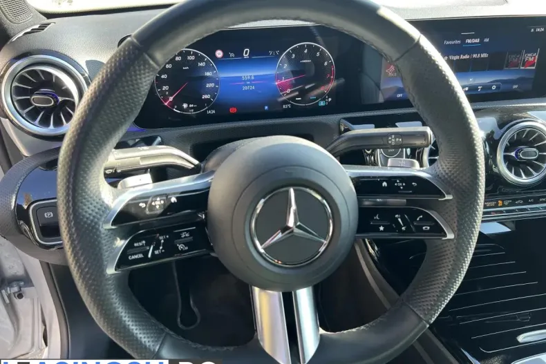 Mercedes-Benz A 200 (Clasa A) din 2024 cu 20.724 km - oferta MER210479 - foto 11