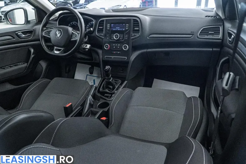 Renault Megane din 2021 cu 63.000 km - oferta REN210480 - foto 2