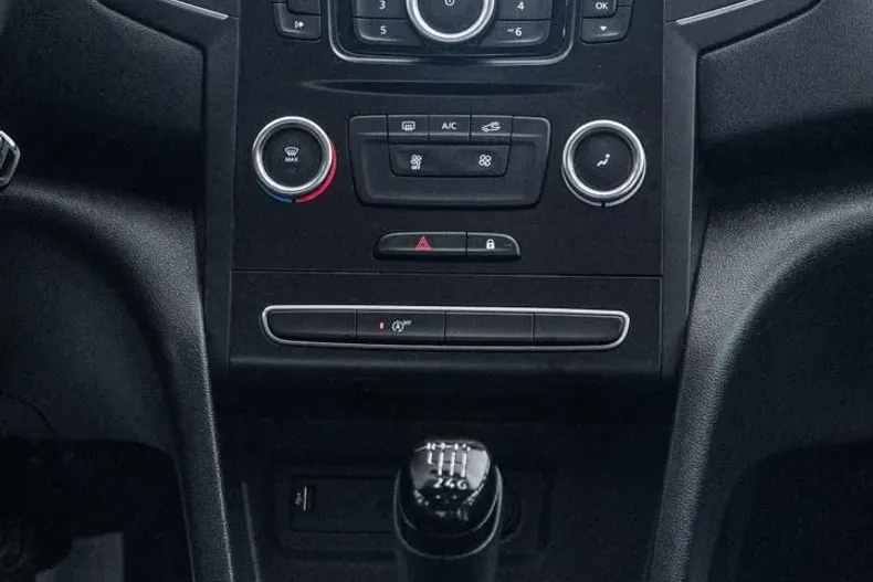 Renault Megane din 2021 cu 63.000 km - oferta REN210480 - foto 4