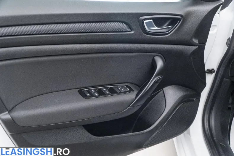 Renault Megane din 2021 cu 63.000 km - oferta REN210480 - foto 17