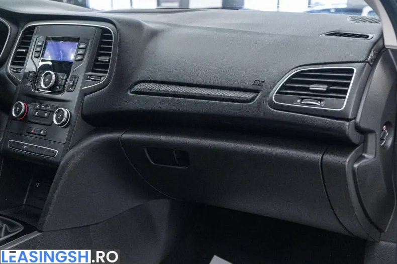 Renault Megane din 2021 cu 63.000 km - oferta REN210480 - foto 27